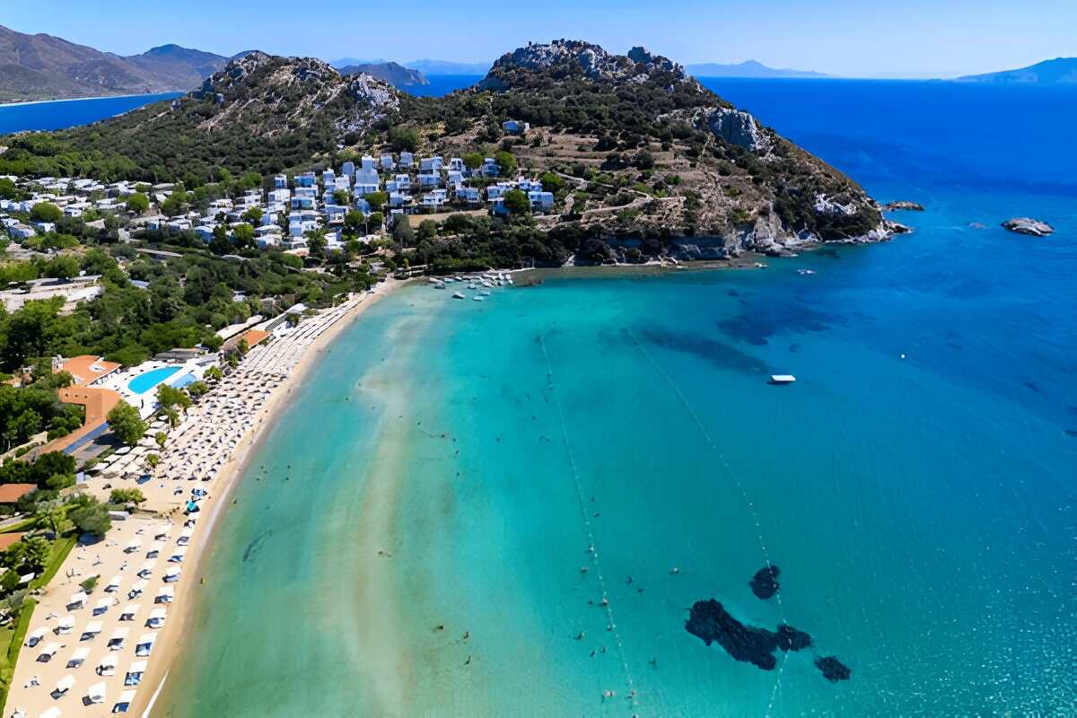 Akyarlar: Karaincir Plajı