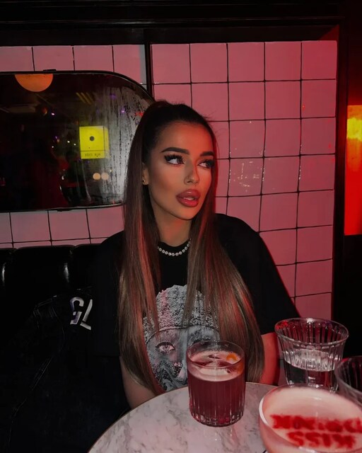 Escort Malika adlı üyenin ilan profil fotoğrafı