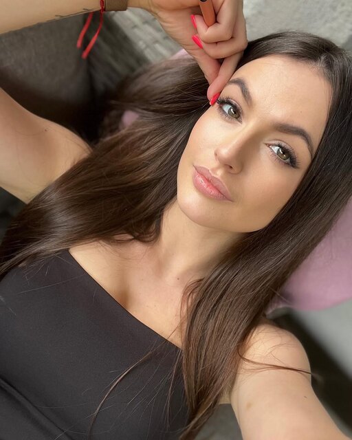 Escort Buse adlı üyenin ilan profil fotoğrafı